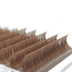colorful mink effect lash extensions: caramel, brown, teal, mocha shades