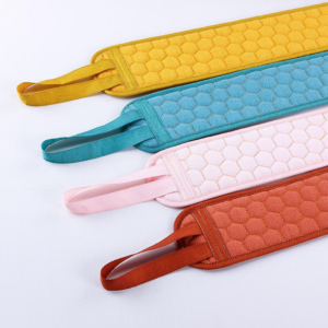 luxurious 3 in 1 exfoliating body care set: washcloth gloves, back scrubber & bath sponge