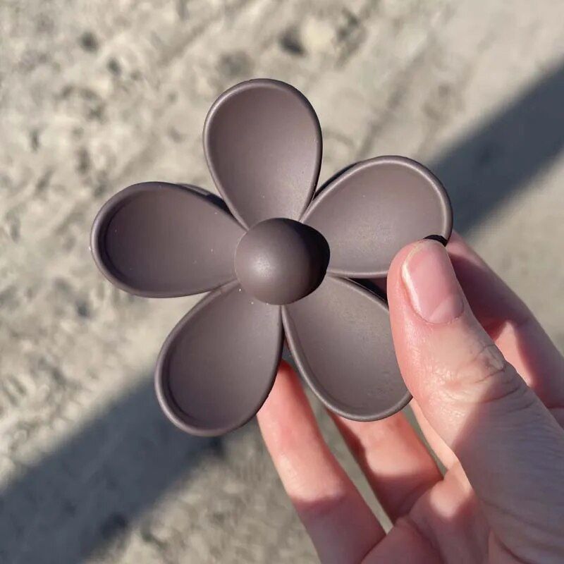 chic floral hair claw clips for women elegant spring and summer hair accessories